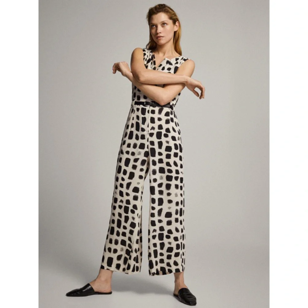 Massimo Dutti Jumpsuit - Picture 2 of 8
